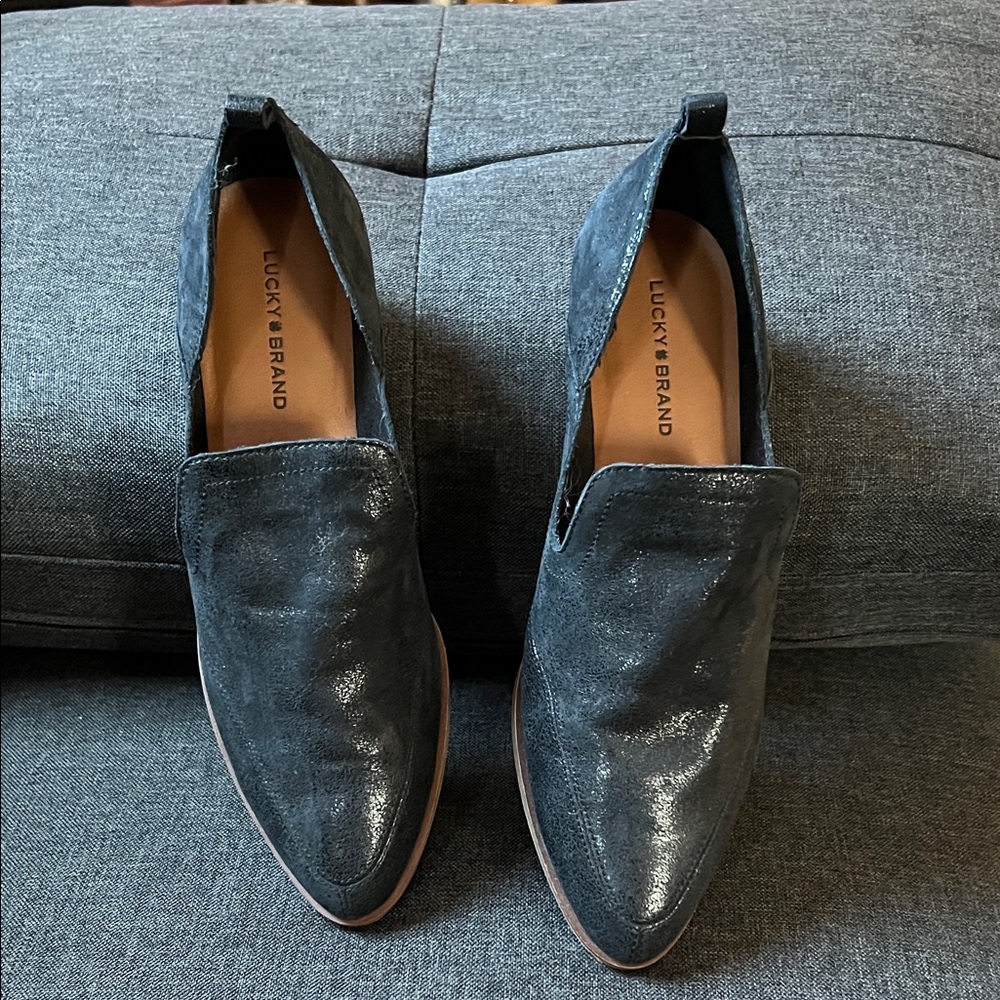 Lucky Brand Mallanzo Black Metallic Distressed Bootie Loafers Size 8.5